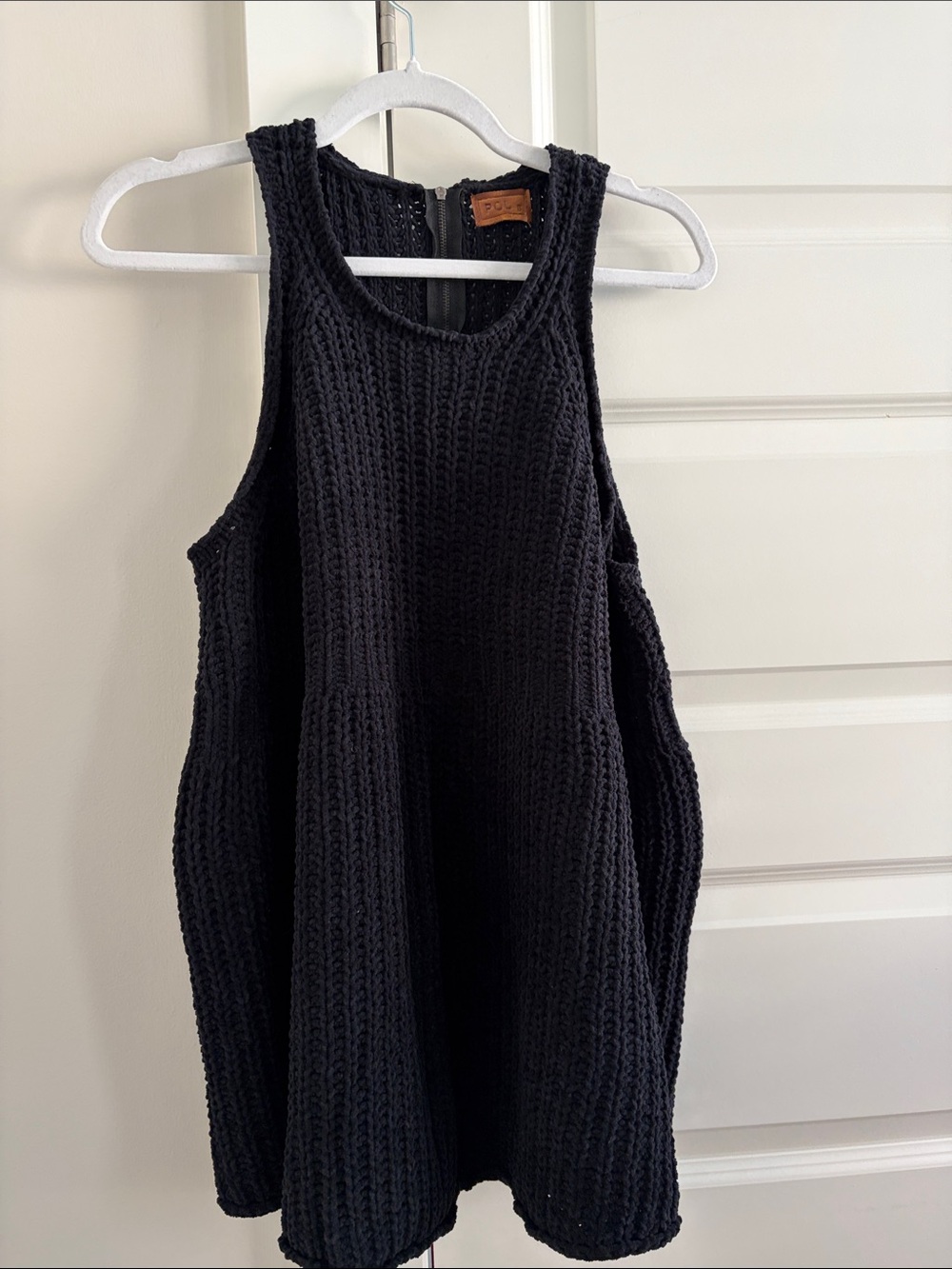 POL size small Black Knit Sleeveless Tank sweater